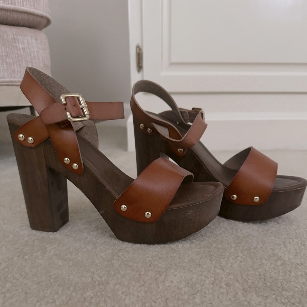 Brown wedge heels